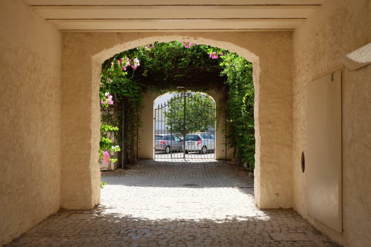 Flattered To Be In Algarve Apartment Tavira Exterior foto