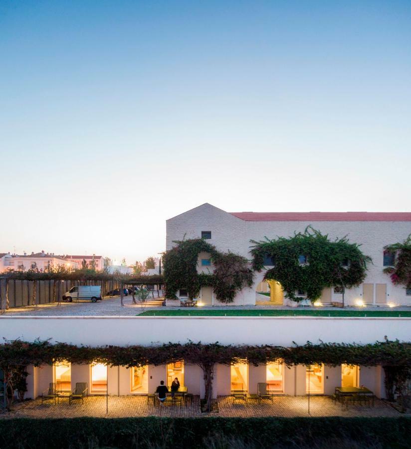 Flattered To Be In Algarve Apartment Tavira Exterior foto